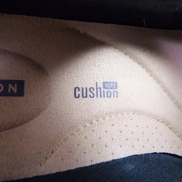 CLARKS COLLECTION size 9.5M black mid-heel Mary-Jane pumps cushioned insoles - Picture 11 of 14